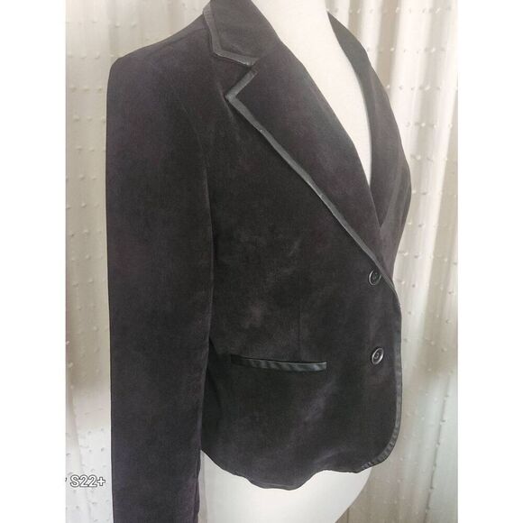J17 Larry Levine dressy black soft corduroy blazer with faux leather trim - Picture 4 of 9
